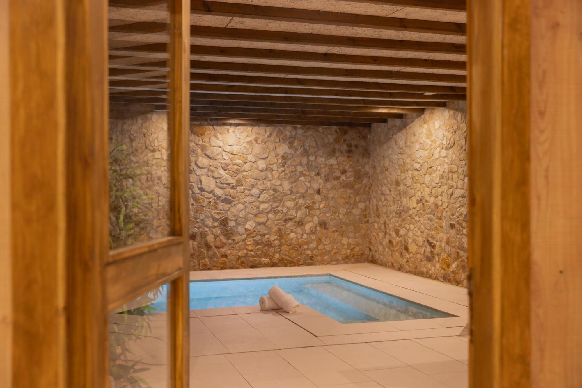 Can Bufi Espectacular Casa Con Piscina Interior ياغوستيرا المظهر الخارجي الصورة